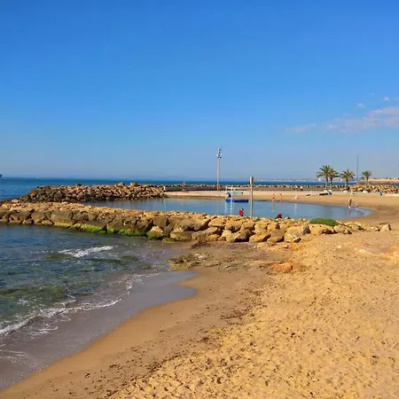 Sea And Center By Mm Daire